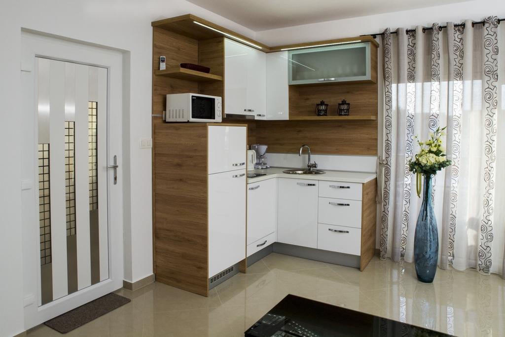 Apartments Vista วีร์ ภายนอก รูปภาพ
