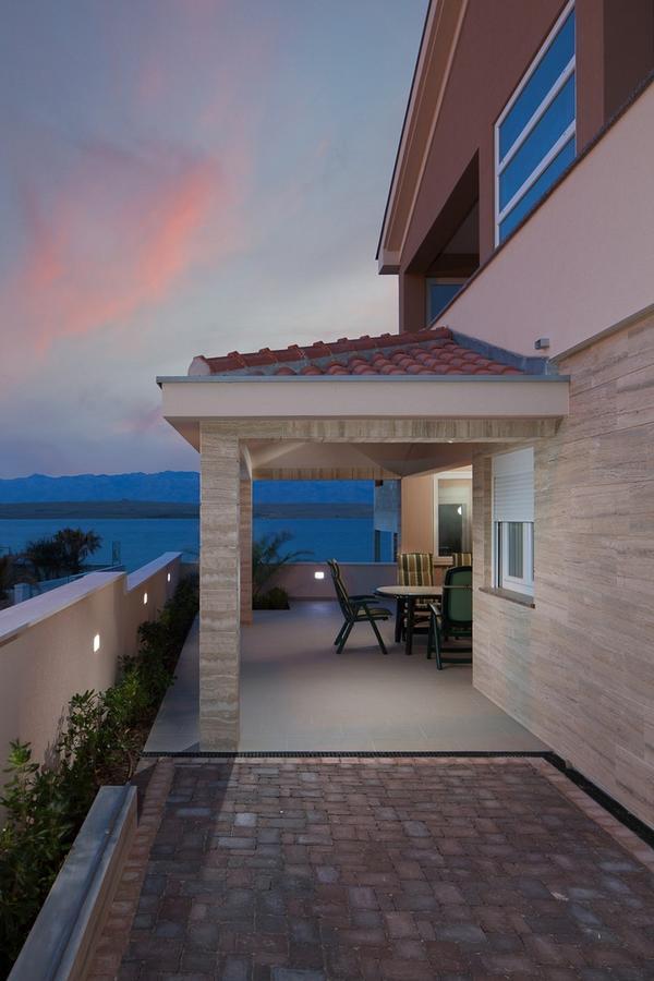 Apartments Vista วีร์ ภายนอก รูปภาพ